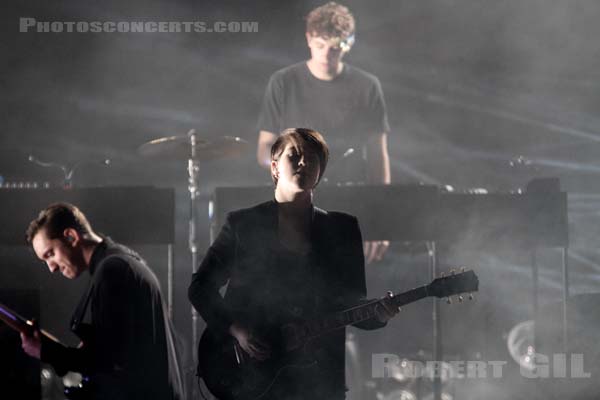 THE XX - 2013-06-28 - EVREUX - Hippodrome Evreux Normandie - Romy Madley Croft - Oliver Sim - James Thomas Smith